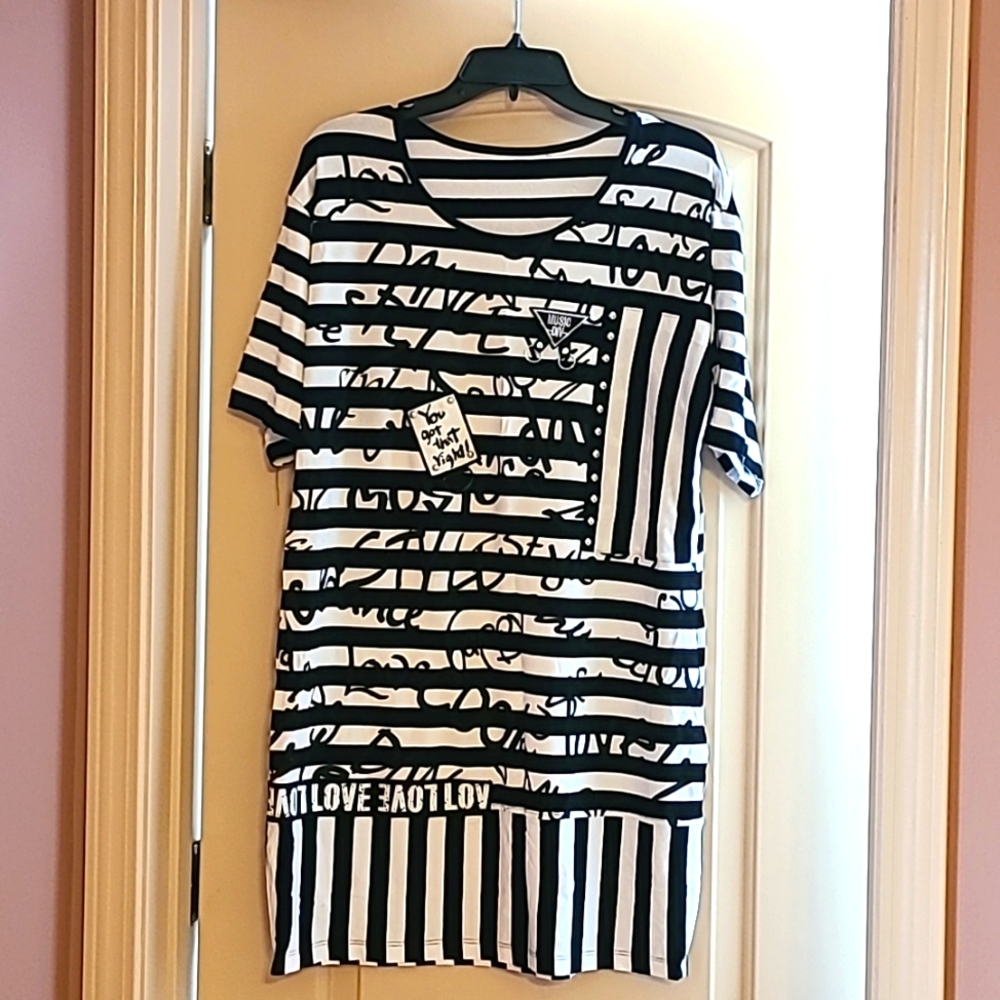 Woman's Long Shirt/Dress Size L